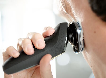 Philips Shaver Series 6000 Aquatec Wet &amp; Dry