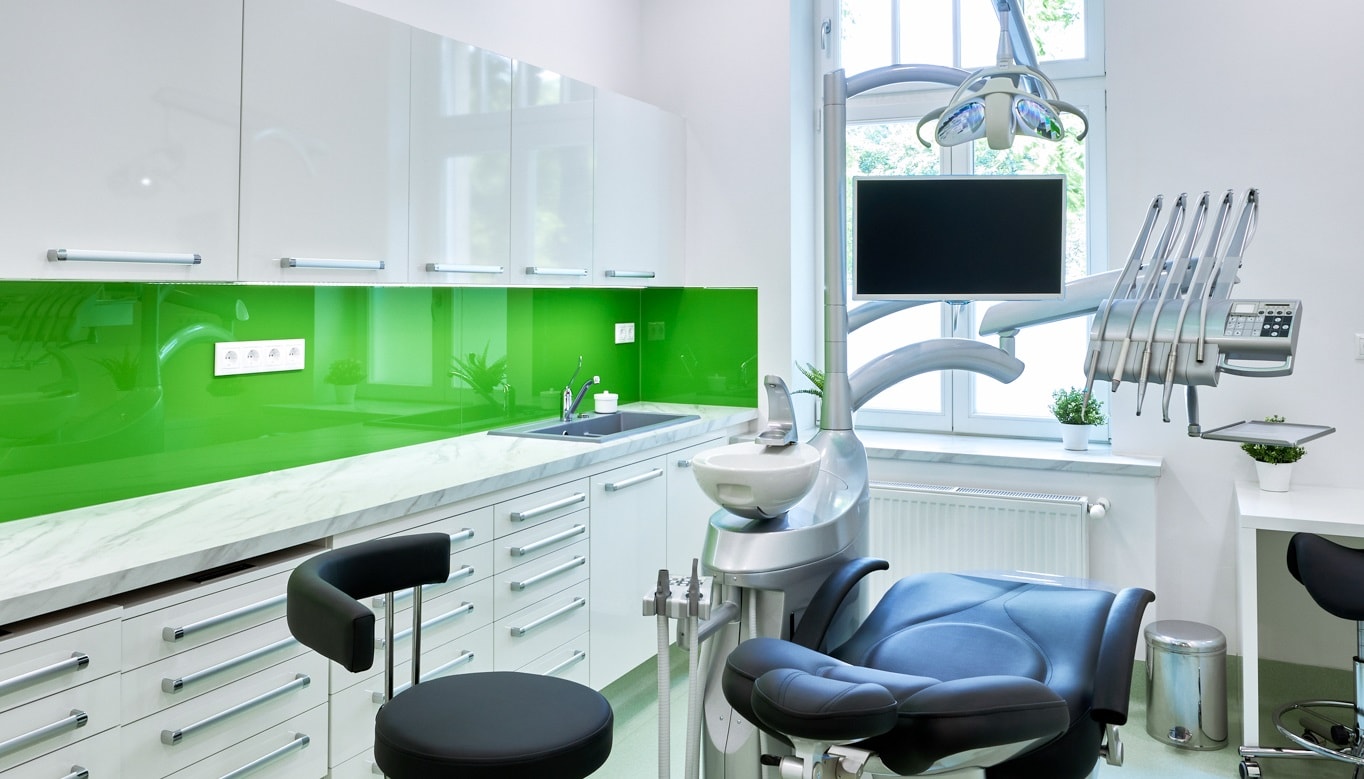 Moderní pomůcky pro dentální hygienistky